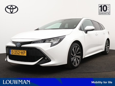 Toyota Corolla Touring Sports 1.8 Hybrid Dynamic | Stoelverwarming | Navigatie | Lichtmetalen Velgen |