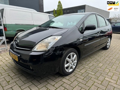 Toyota Prius 1.5 VVT-i Business Edition Navi/Nap