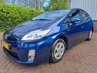 Toyota Prius 1.8 Comfort CLIMAT/CRUISE/NAVI 99PK