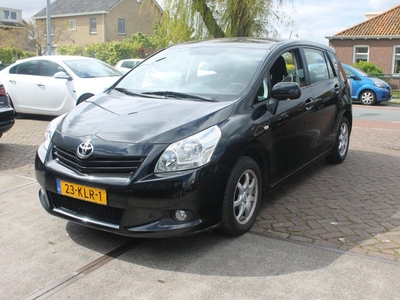 Toyota Verso 1.8 VVT-i Aspiration ecc cruise groot navi 2 eig.