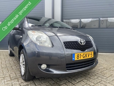 Toyota Yaris 1.3 VVTi Executive Uitvoering _ NL Auto 144.Dkm