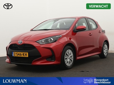 Toyota Yaris 1.5 Hybrid Active Limited | Navigatie | Adaptive Cruise Control |