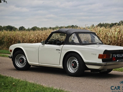 Triumph TR6 PI Hardtop | Petrol injection, compl. gedocumenteerd