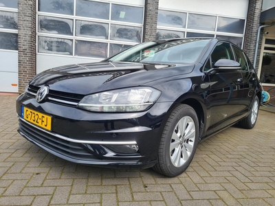 Volkswagen Golf 1.0 TSI Comfortline Business