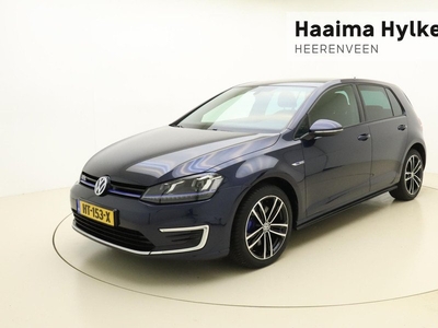 Volkswagen Golf 1.4 TSI GTE | Navigatie | Climate Control | Trekhaak | Parkeersensoren voor + achter |