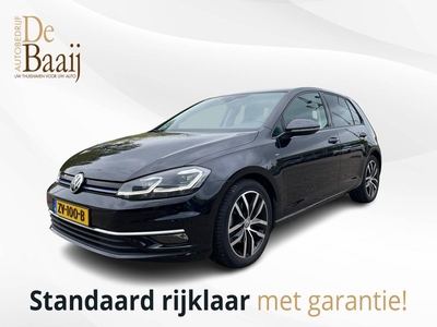 Volkswagen Golf 1.5 TSI Highline | Automaat | Panoramadak | Parkeerhulp voor en achter | Net binnen!