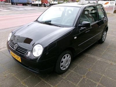 Volkswagen Lupo 1.0 3-deurs college uitv nieuwe apk