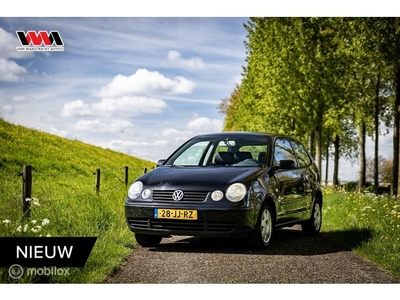 Volkswagen Polo 1.4-16V Comfortline VERKOCHT !