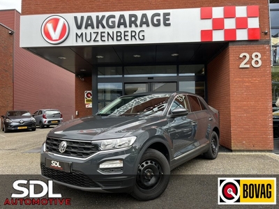 Volkswagen T-Roc 1.0 TSI Style // ADAP. CRUISE // CLIMA // NAVI // STOELVERWARMING // PARKEERSENSOREN //