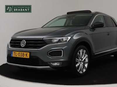 Volkswagen T-Roc 1.5 TSI Sport (PANORAMADAK, DIGITALE COCKPIT, ADAPTIVE CRUISE, CARPLAY, NAVIGATIE, PARKEERSENSOREN, 1e EIGENAAR)