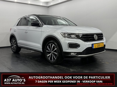 Volkswagen T-Roc 1.5 TSI Sport Virtual desk, Navi, Camera, Stoelverwarming, 6 Versnelling