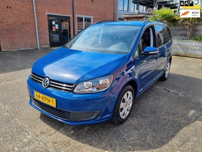 Volkswagen Touran 1.2 TSI Trendline BlueMotion, KEURIGE TOURAN. NW APK.