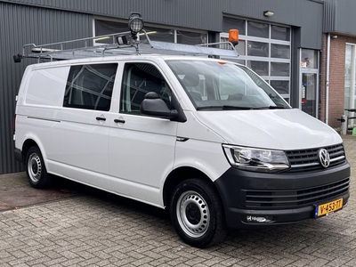 Volkswagen Transporter 2.0 TDI L2H1 DC 150pk Airco Cruise controle Trekhaak 2500kg Kastinrichting Imperiaal Omvormer Achterruitrij camera Telefoonverbinding Euro 6