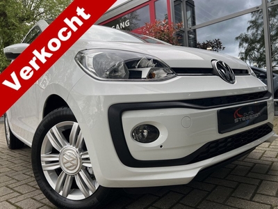 Volkswagen up! 1.0 75PK *!* HIGH UP *!* PANODAK/ NAVI/ CRUISE/ PDC/ 17DKM *!*