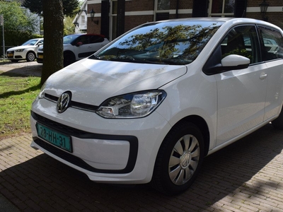 Volkswagen up! 1.0 BMT move up!