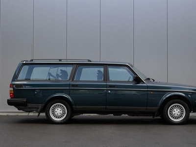 Volvo 240 Super Polar 2.0i Stuurairbag ABS Leer Cruise