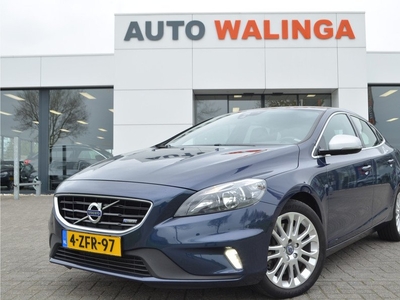 Volvo V40 2.0 D4 R-Design Memory | Leer | Trekhaak | Stoelverwarming | Navi | Bluetooth | Cruise | LMV | PDC