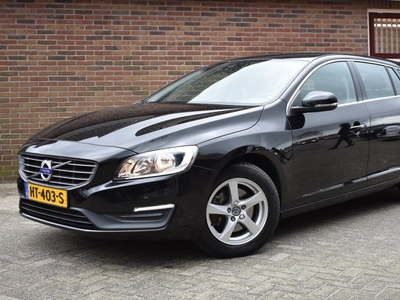 Volvo V60 2.0 D4 Momentum Business '16 Clima Navi Cruise Inruil mogelijk