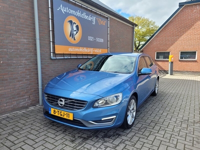 Volvo V60 2.0 D4 Summum