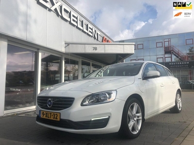 Volvo V60 2.4 D6 AWD Plug-In Hybrid Momentum