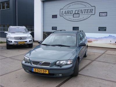 Volvo V70 2.3 T-5 4950 ex btw