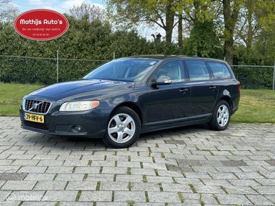 Volvo V70 2.4D Momentum Automaat Leder! Nette auto!goed onderhouden!