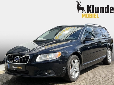 Volvo V70 2.5FT Momentum |Clima|Xenon|Trekhaak|