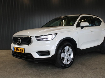 Volvo XC40 1.5 T2 Momentum Core Automaat | € 13.950,- NETTO! | Climate | Cruise | Navi | PDC | Keyless | APK 01-2025! |