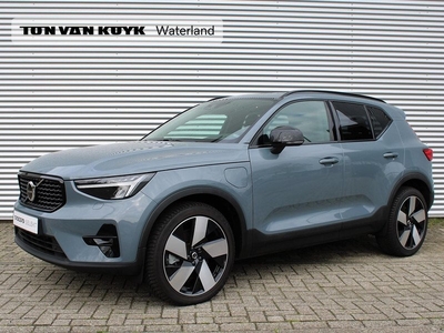 Volvo XC40 1.5 T4 Recharge Ultimate Dark Automaat / Panoramadak / Leder interieur / Harman Kardon Audio / Privacy Glass / 20