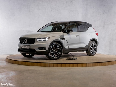 Volvo XC40 1.5 T5 Recharge R-Design | Panorama | Adaptieve cruise | Camera | Apple carplay