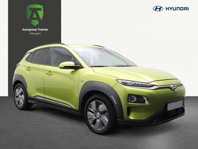 HYUNDAI KONA EV Premium 64 kWh | schuifdak | Leder | Stoel- verwarming en ven