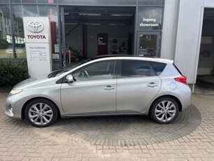 Toyota AURIS 1.8 Hybrid Lease Pro