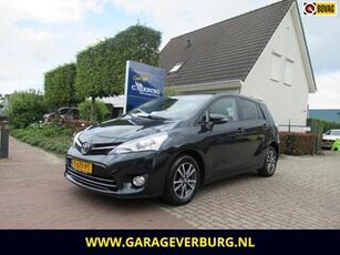 Toyota VERSO 1.8 VVT-i Automaat 7 Pers. (Navi,Camera,Panoramadak,Cruise)