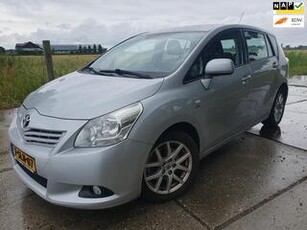 Toyota VERSO 2.2 D-4D Panoramic/ AUTOMAAT/ AIRCO/ EURO 5/ BJ 2010