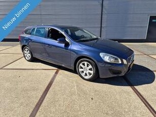 Volvo V60 2.0 T5 Kinetic