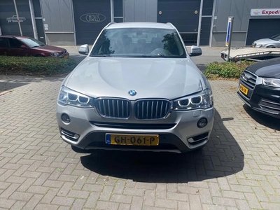 BMW X3 xDrive20d High Executive rijdbare schade VERKOCHT