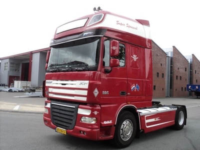 DAF XF 105.460 pk met RETARDER!!!!!!!!!!!! (bj 2007)