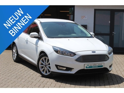 Ford Focus 1.5 Ecoboost Titanium 150PK Navigatie, LM