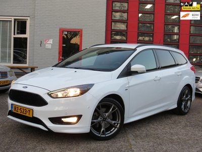 Ford Focus Wagon 1.5 ST-Line ,NAVI ,18 INCH, PDC