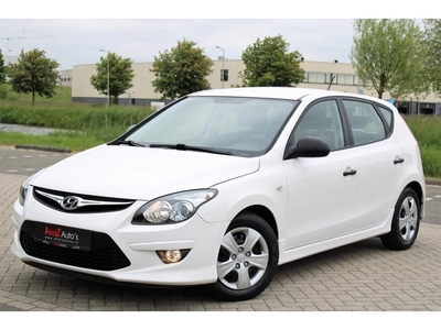 Hyundai I30 1.4i i-Drive Cool l Airco l Elek Pak l Stoelverw