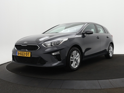 KIA CEE D 1.0 T-GDi DynamicLine Navigatie - Achteruitrijcamera - Climate control - Parkeersensoren - Cruise control - Fabrieksgarantie t/m 2027