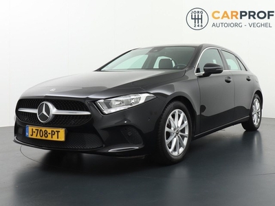 Mercedes-Benz A-klasse 180 d MBUX Comand Navigatie Camera