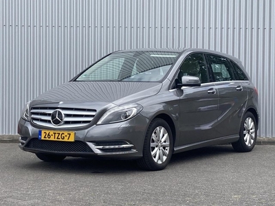 Mercedes-Benz B-klasse 180 Ambition Dealer Onderhouden