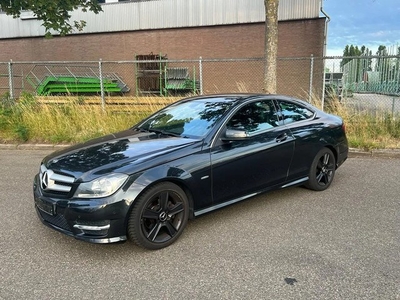 Mercedes-Benz C-Klasse 180 Coupe AMG Automaat Leder Navi NAP