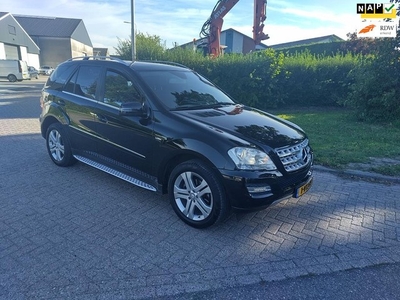 Mercedes-Benz M-klasse 300 CDI Grijs kenteken, Aut, clima