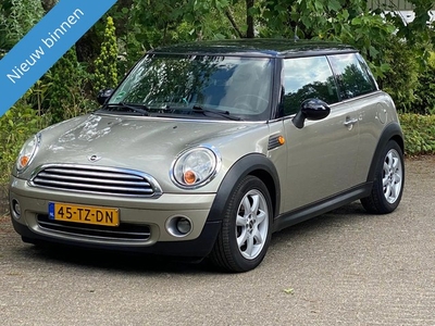 Mini Mini 1.6 Cooper Pepper Airco nwe apk en beurt