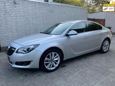 Opel Insignia 2.0 T Cosmo 4x4 250pk Automaat Xenon