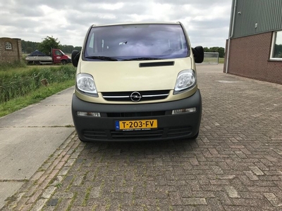 Opel VIVARO In zeer goede staat rolstoel bus!