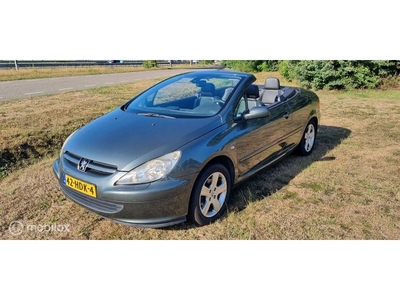 Peugeot 307 CC 2.0-16V nieuwe distributie en airco