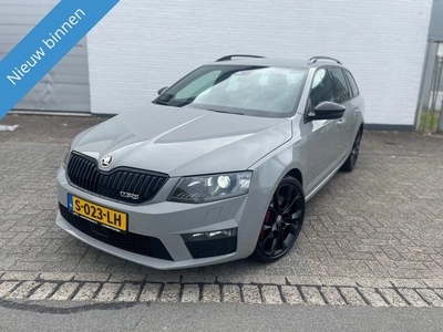 Skoda Octavia Combi 2.0 TSI RS 230 DSG